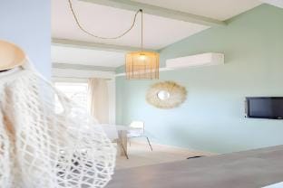Les Mouettes 2BR Sea View, Beach 30m Away, 3 Stars Apartment in Occitanie