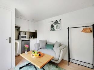 Charming Duplex - 1BR2P - Kremlin-Bicetre Apartment in Île-de-France