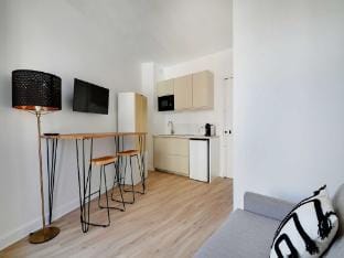 Pleasant Studio - 2P - Gateway to ParisMalakoff Apartment in Montrouge