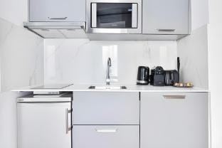 Elegant Stay Steps from Jardin du Luxembourg Apartment in Paris