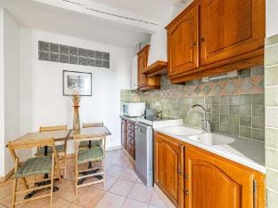 Charming apartment in the heart of Le Suquet. Apartment in Cannes