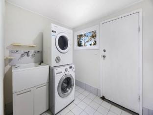 Bed Beach House in Burleigh Heads Amidst Nature Apartment in Burleigh Heads