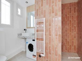 Magnificent apartment in Le Marais Apartment in Paris