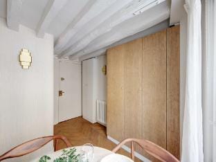 Magnificent studio - 2P- Musee du Louvre Apartment in Paris