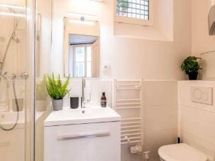 Cosy Studio 2p  Le Marais Apartment in Paris