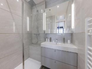 Wonderful Apartment 1BR4P Apartment in Paris