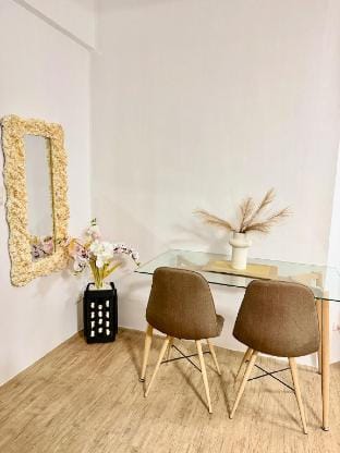 The Global Nest | Comfort & Space for Your Stay Apartment in Muntinlupa