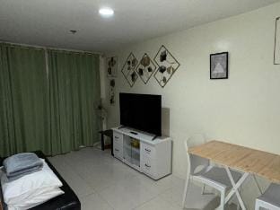 2BR Condo W/ Balcony • Near SM Baguio Apartment in Baguio