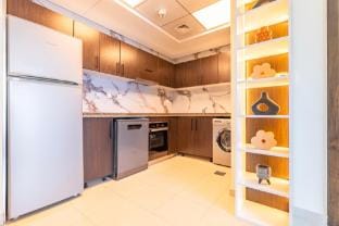 Bright 1bhk - Dubai Marina Apartment in Dubai