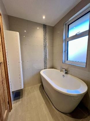 The Safari Loft Apartment in Wembley