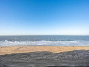 Apartment in Knokke near Casino and Beach Apartment in Knokke-Heist