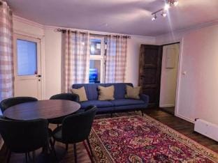 Cozy 2BD apartment in Central Bergen Apartment in Bergen