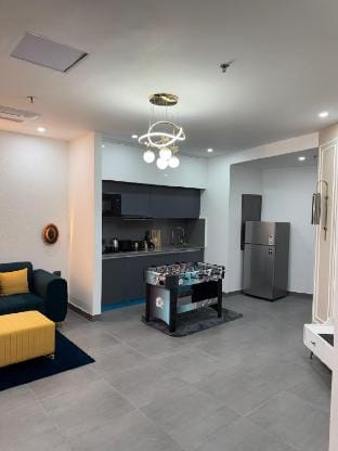 The Crevis by DiMerro |33rd Floor City & Pool View Apartment in Noida