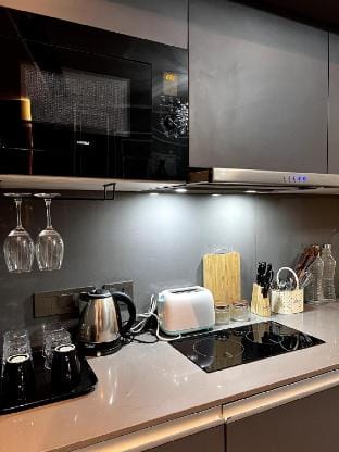 The Mauve by DiMerro | 38th Floor Apartment in Noida