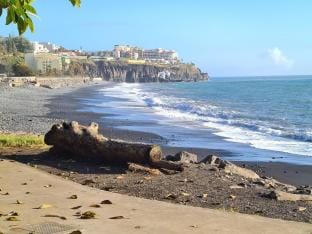 Villa-Kasia Ocean View / App. Azul Apartment in Caniço