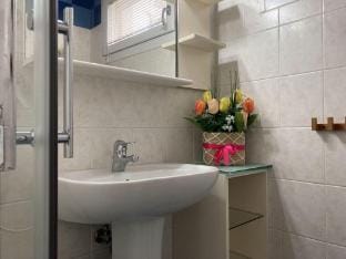 Modern flat just 150 mt from the sea Apartment in Rosolina Mare