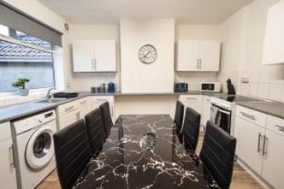 Downend Flat Apartment in Bristol