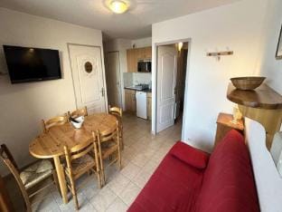 Apartment in Reallon near Ski Resort Apartment in Provence-Alpes-Côte d'Azur