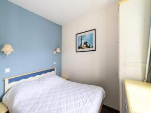 room apartment for 6 people - Selection - view of the Port Apartment in Arzon