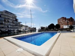 Apartment in Roses near Santa Margarita Beach Apartment in Roses