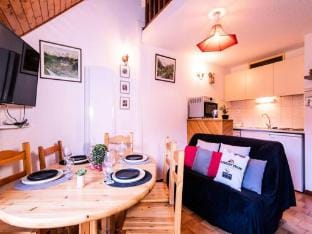 Apartment in Saint Lary near Pic Lumiere Apartment in Saint-Lary-Soulan