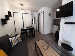 room apartment for 4 people - Comfort Apartment in Arzon