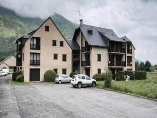 Rooms for 4 People Apartment in Saint-Lary-Soulan