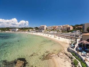 Apartment in Six Fours near Port du Brusc Beach Apartment in Six-Fours-les-Plages