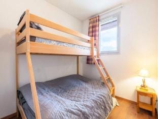 Rooms for 6 People Apartment in Occitanie