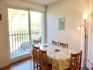 Apartment in Village Center near Ski Bus Stop Apartment in Occitanie