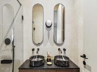 Elegant apartment -1BR6P - Arc de Triomphe Apartment in Paris
