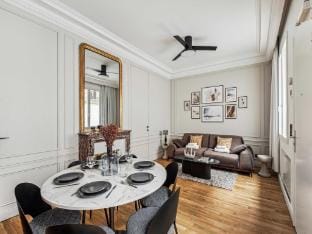 Elegant apartment -1BR6P - Arc de Triomphe Apartment in Paris