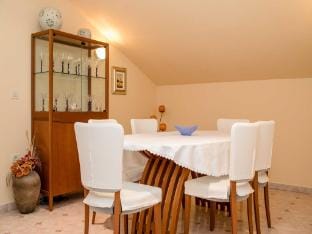 Guest House Villa Anggela - Two Bedroom Apartment with Balcony and Sea View Apartment in Supetarska Draga