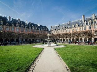 Parisian charm in the heart of the Marais ! Apartment in Paris