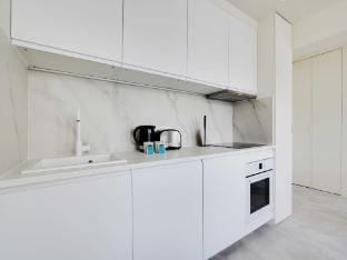 Modern apartment - 2BR6P - Faubourg-du-Roule Apartment in Paris