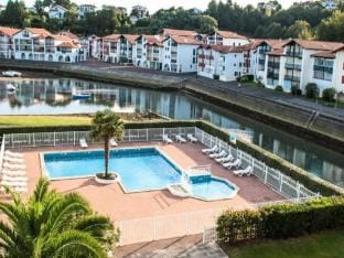 Rooms Duplex 6 People Apartment in Ciboure