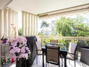 Charming Villa Parador for Congress  Vacation Apartment in Cannes