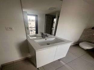 Elegant Appt - 3BDR8P - Near Paris  La Defense Apartment in Puteaux