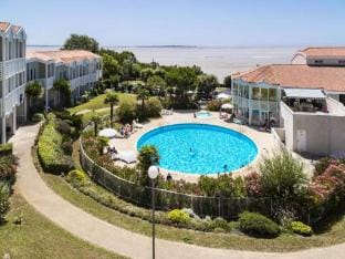 Rooms 4 People Apartment in Fouras