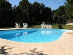 Holiday Home in Provence with Pool  Spa Apartment in Flayosc
