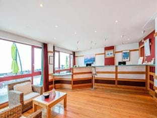 rooms for 6 people Comfort Apartment in Occitanie