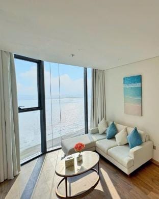 A La Carte Seaside Building, Ha Long Bay Apartment in Vietnam