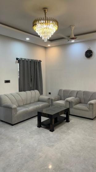 Stylish City Retreat Modern Urban Escape Apartment in Bengaluru