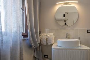 Comfort e stile in zona commerciale Apartment in Vercelli