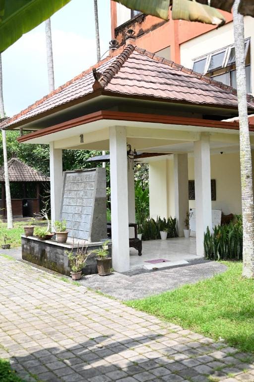 Suly Resort Ubud Hotel in Sukawati
