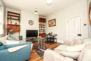 Blackheath 3 Bedroom Apartment Country House in London Borough of Lewisham
