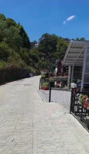 Beautiful Staycation at Himalayas  Country House in Uttarakhand