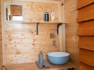 Robinzonski Kamp Hofman - Private Bungalow Vacation rental in Croatia