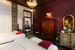 4 BR Colonial Bungalow with Misty Mountain Views Vacation rental in Uva Province, Sri Lanka
