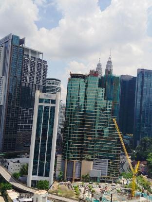Simple Queen Studio at M101 DangWangi by Comfyasia Vacation rental in Federal Territory of Kuala Lumpur